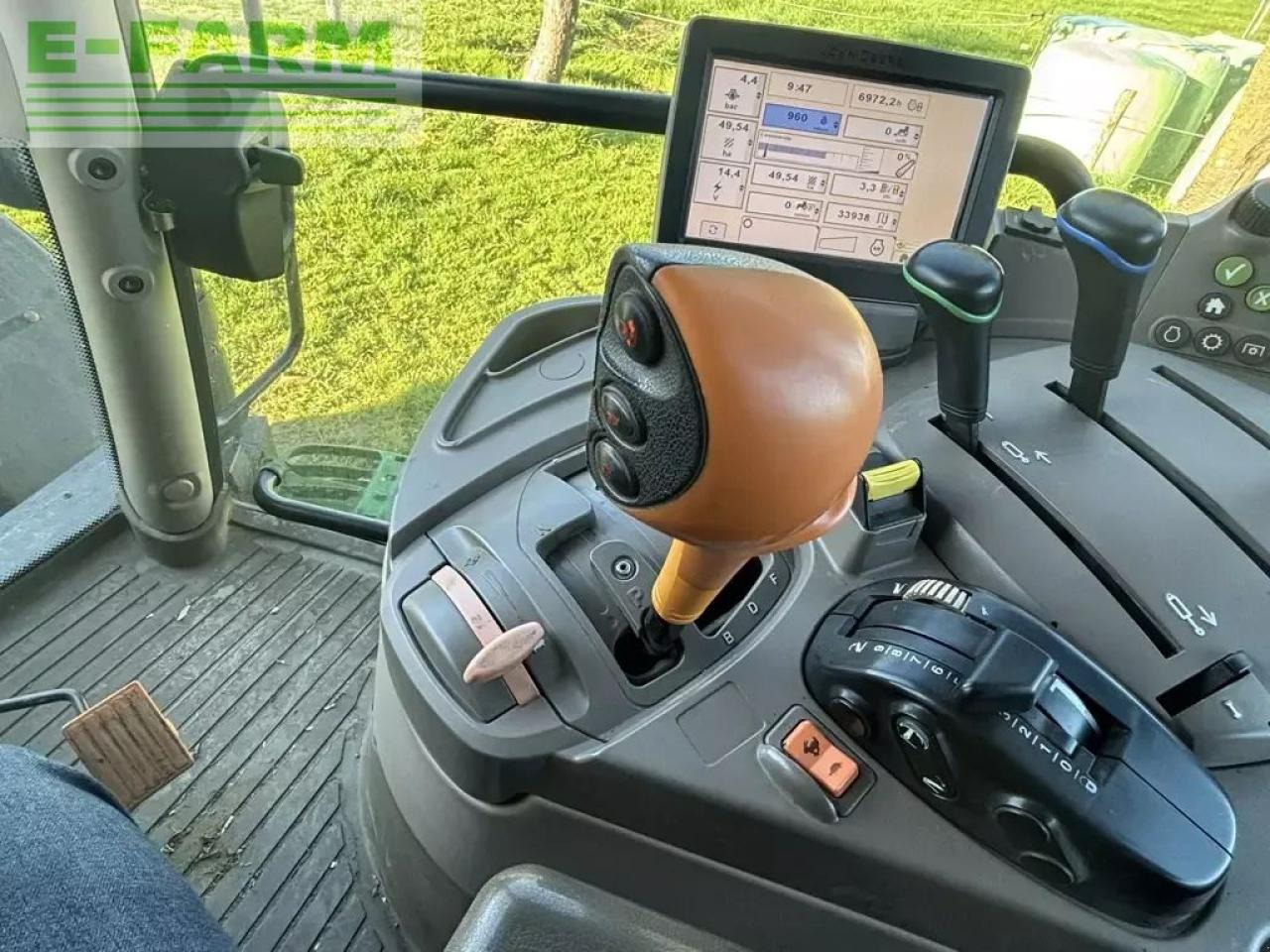 John Deere 6125 r - Traktör: fotoğraf 5 John Deere 6125 r - Traktör: fotoğraf 5