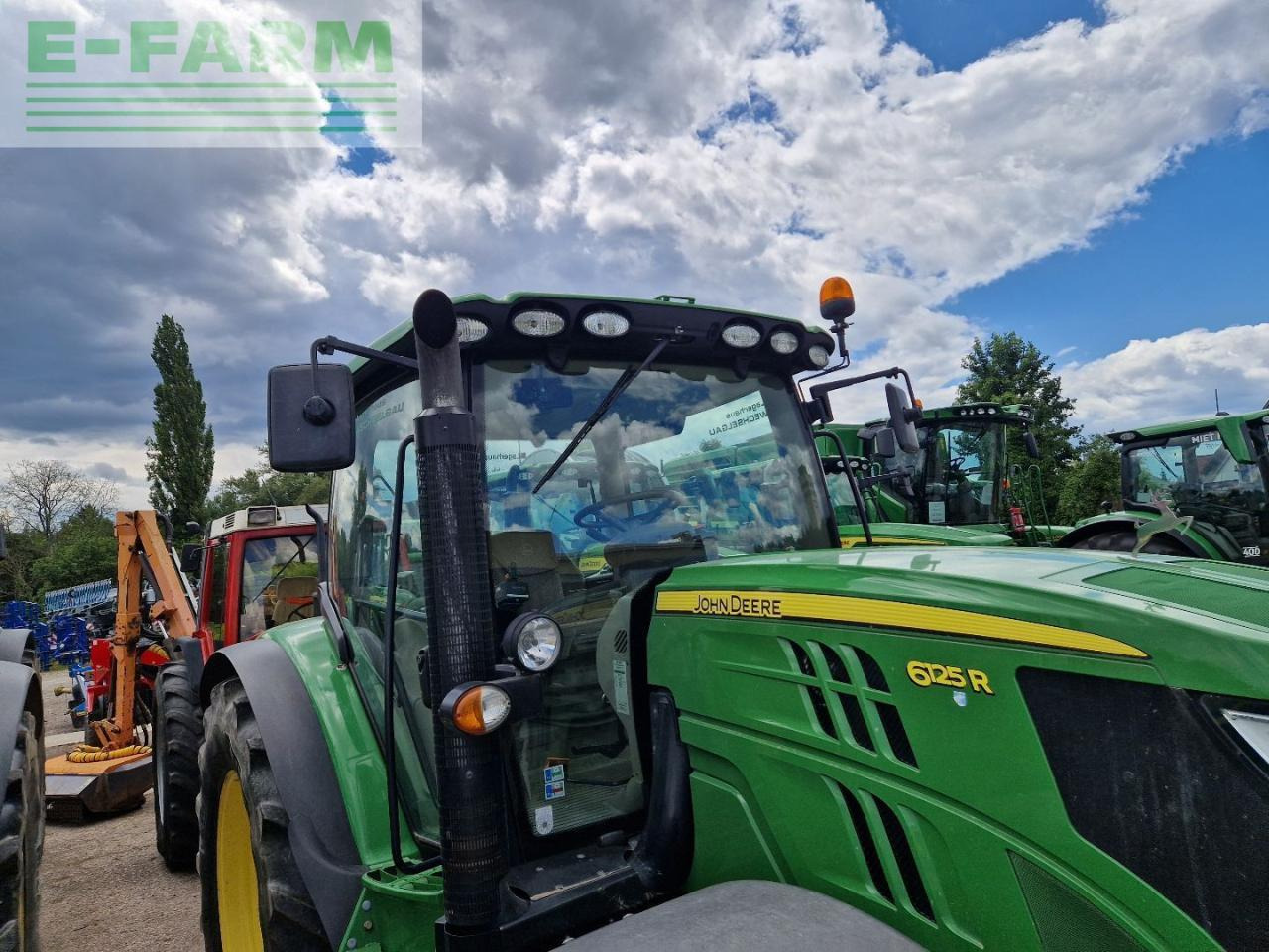 John Deere 6125R - Traktör: fotoğraf 4 John Deere 6125R - Traktör: fotoğraf 4