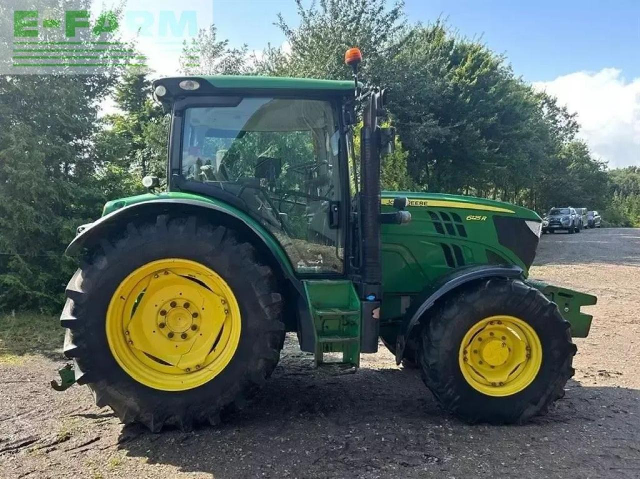 John Deere 6125r - Traktör: fotoğraf 2 John Deere 6125r - Traktör: fotoğraf 2