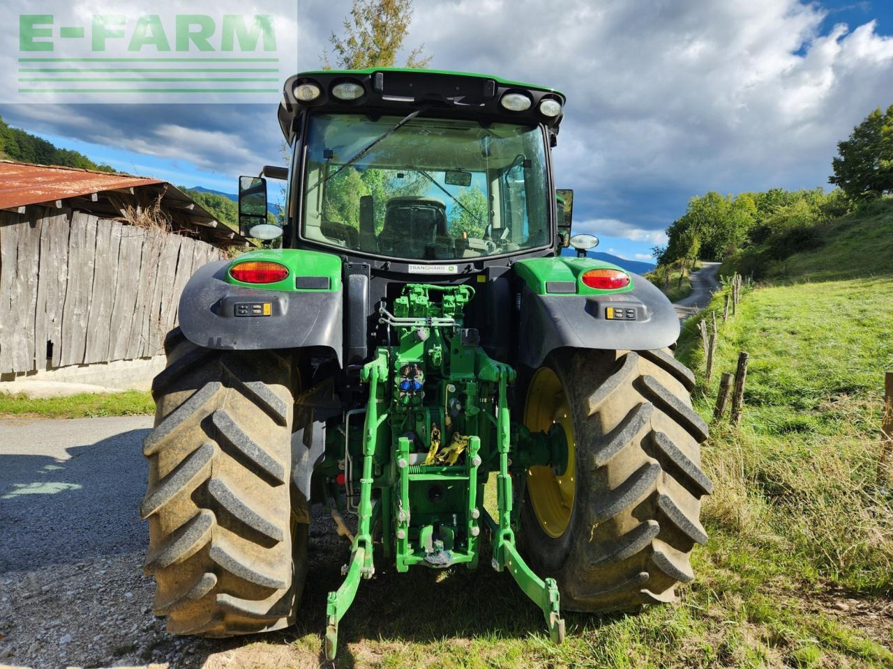 John Deere 6155R - Traktör: fotoğraf 4 John Deere 6155R - Traktör: fotoğraf 4