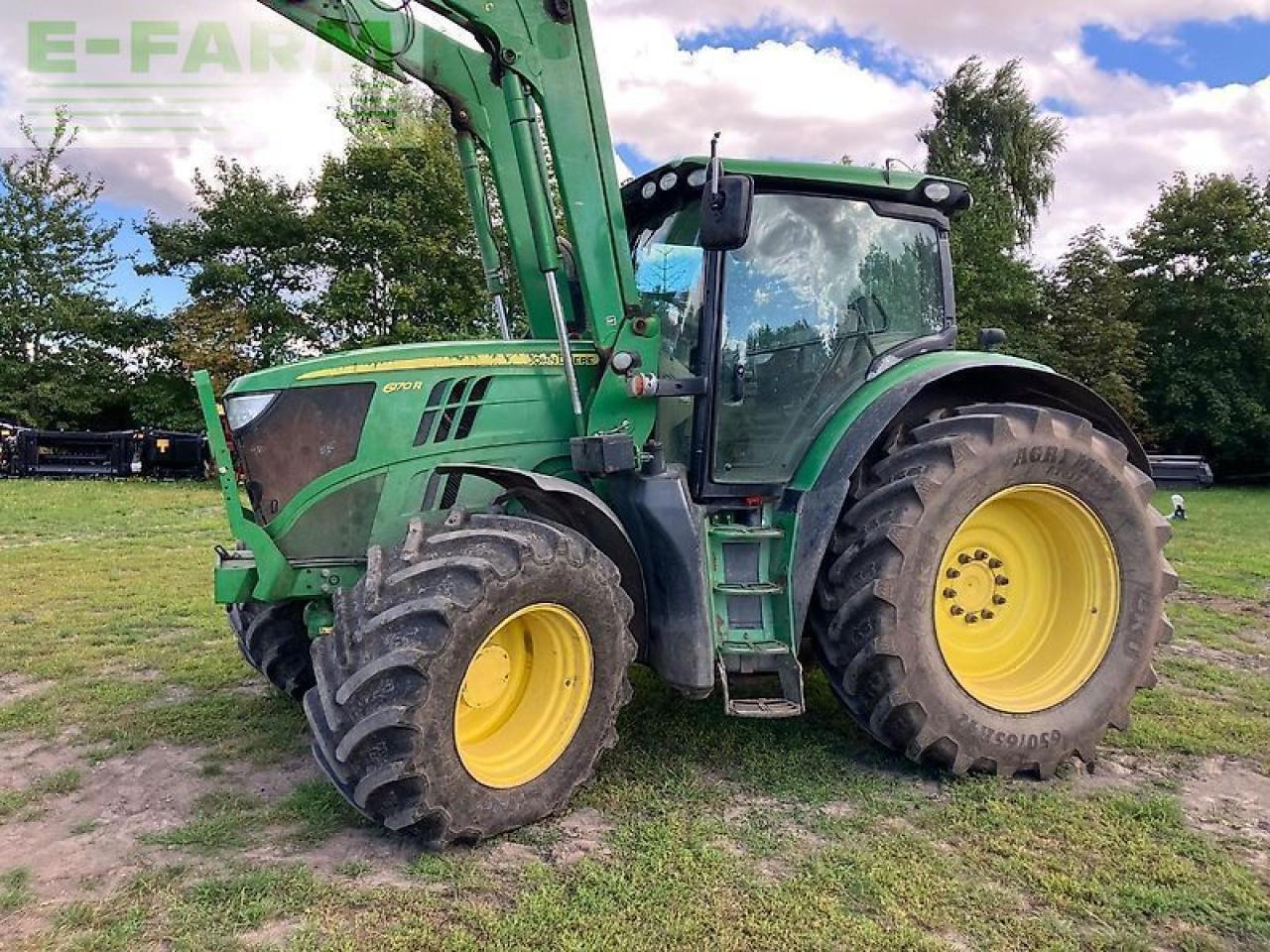 John Deere 6170r fl und auto trac - Traktör: fotoğraf 1 John Deere 6170r fl und auto trac - Traktör: fotoğraf 1