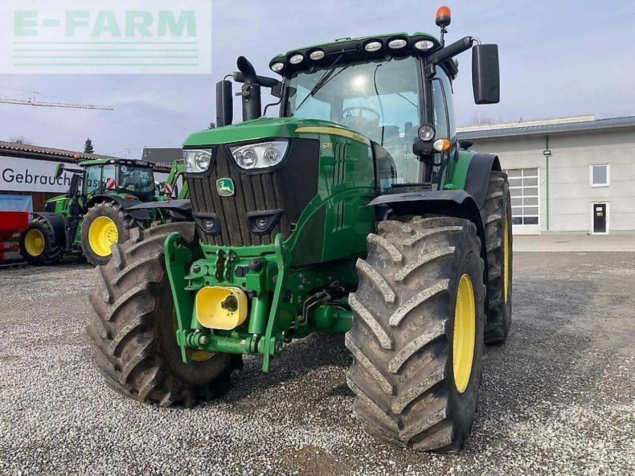 John Deere 6215r - Traktör: fotoğraf 2 John Deere 6215r - Traktör: fotoğraf 2