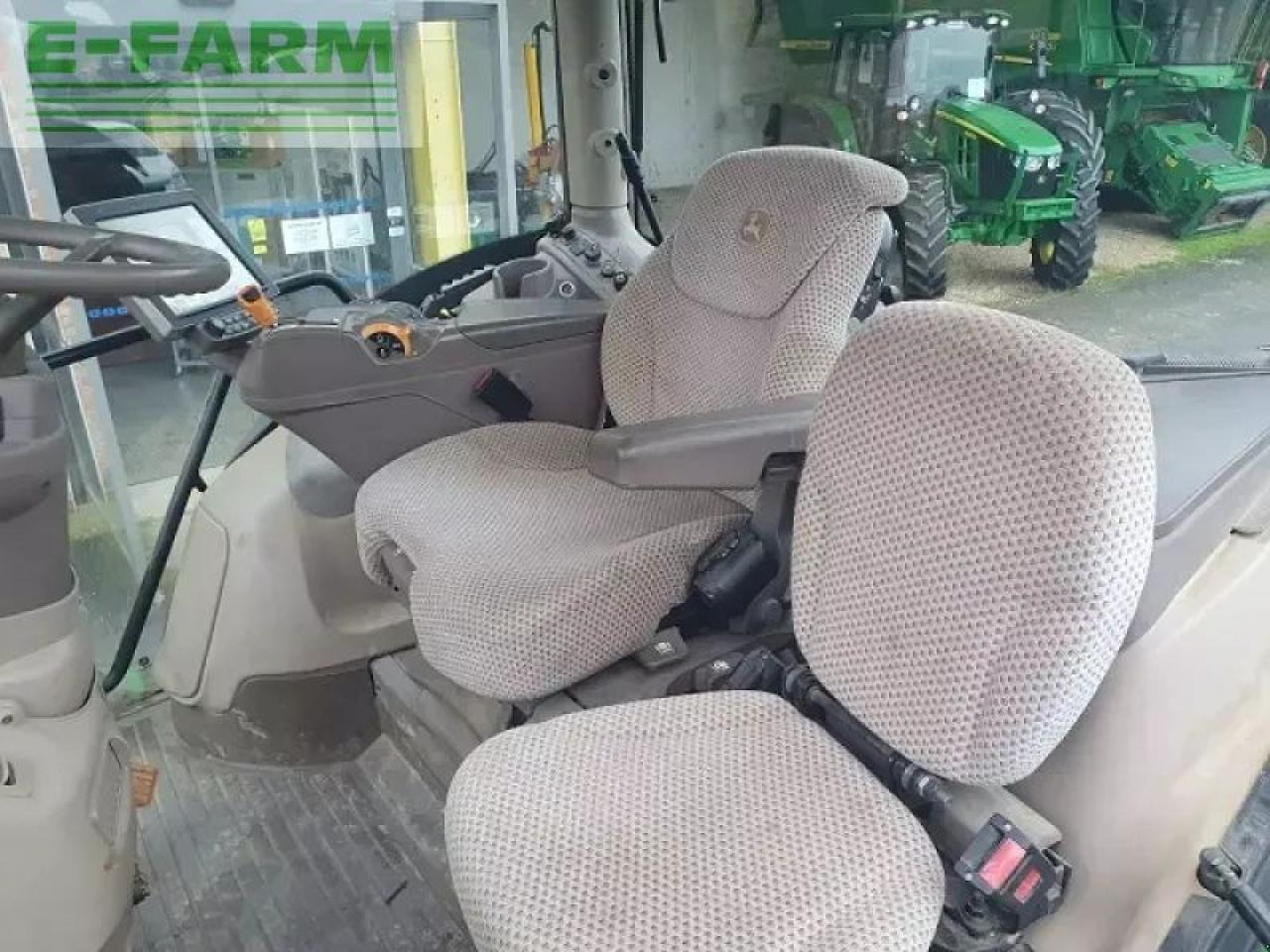 John Deere 6215r - Traktör: fotoğraf 5 John Deere 6215r - Traktör: fotoğraf 5