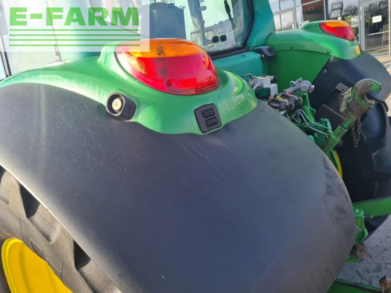 John Deere 6220 premium Premium - Traktör: fotoğraf 4 John Deere 6220 premium Premium - Traktör: fotoğraf 4