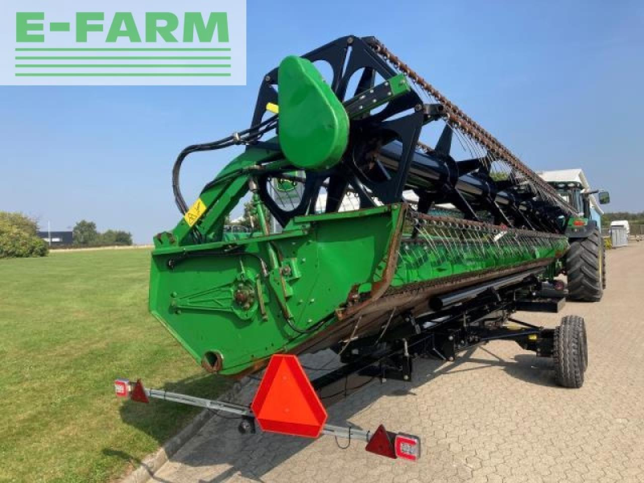 John Deere 630r - Biçerdöver tablası: fotoğraf 4 John Deere 630r - Biçerdöver tablası: fotoğraf 4