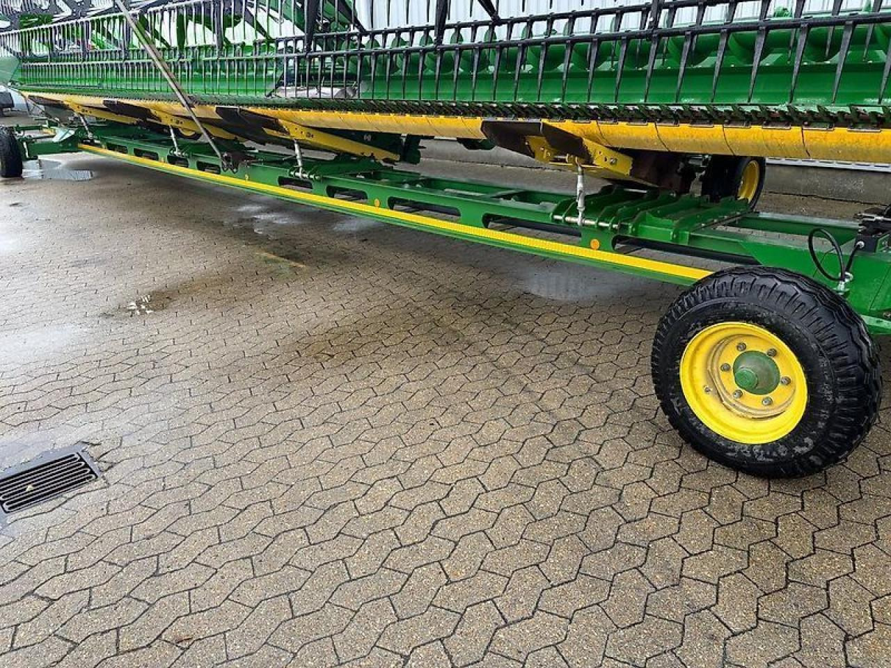 John Deere 640d - Silaj makinesi aksesuarları: fotoğraf 5 John Deere 640d - Silaj makinesi aksesuarları: fotoğraf 5