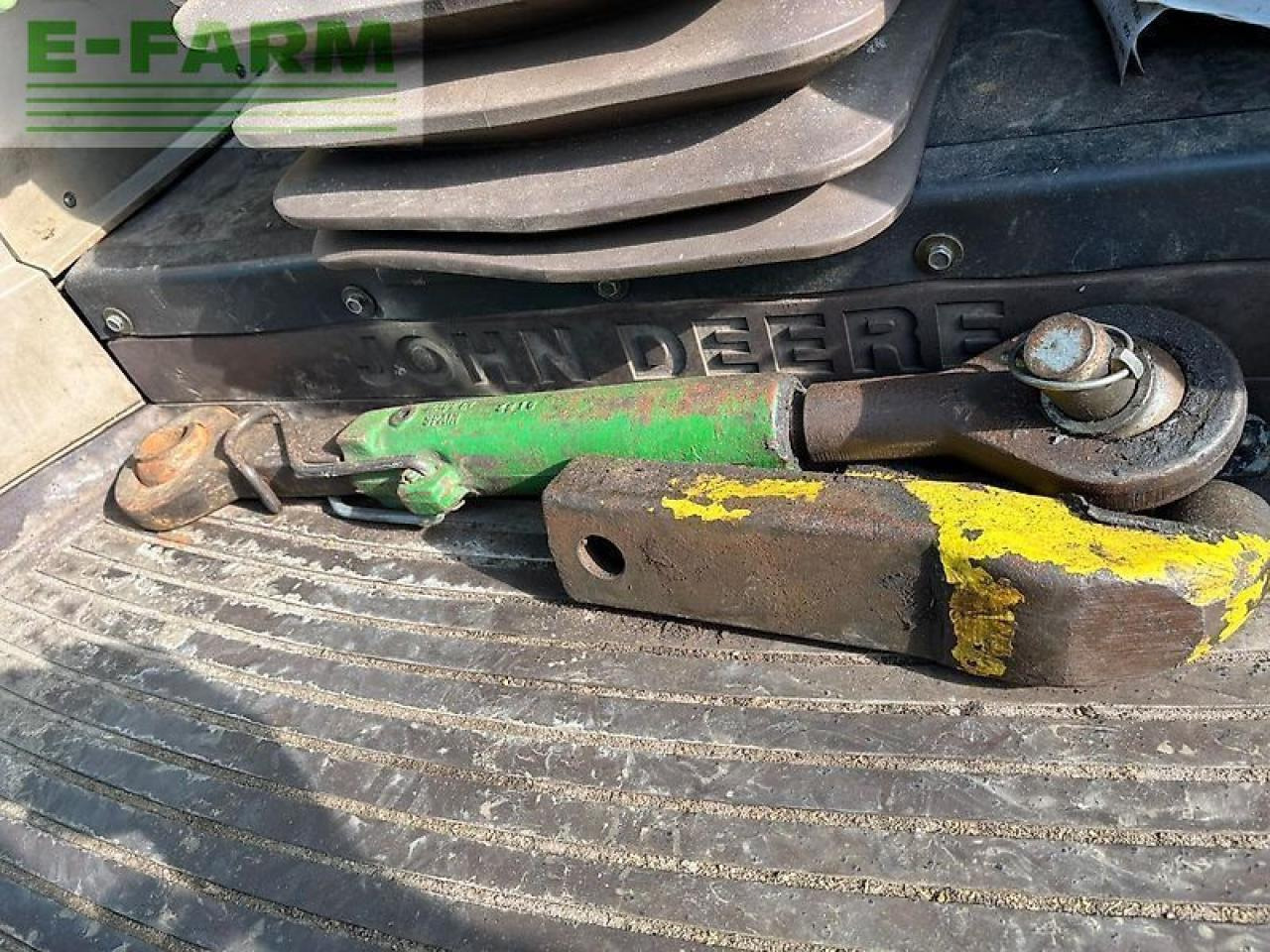 John Deere 6420 - Traktör: fotoğraf 3 John Deere 6420 - Traktör: fotoğraf 3