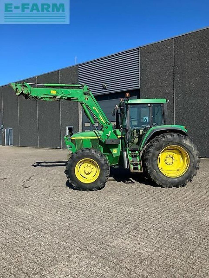 John Deere 6810 - Traktör: fotoğraf 2 John Deere 6810 - Traktör: fotoğraf 2