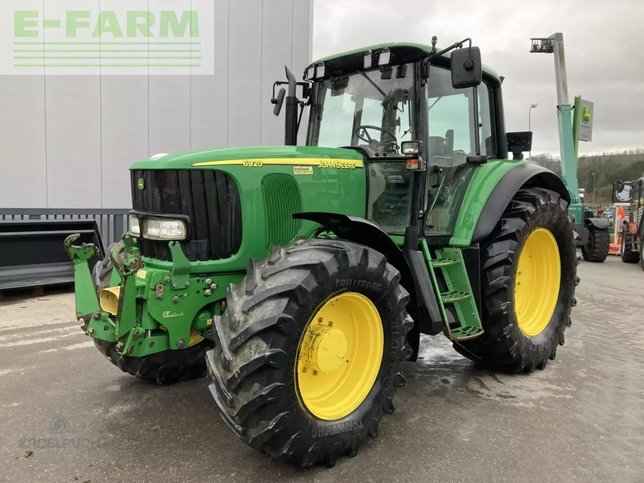 John Deere 6920 premium - Traktör: fotoğraf 1 John Deere 6920 premium - Traktör: fotoğraf 1