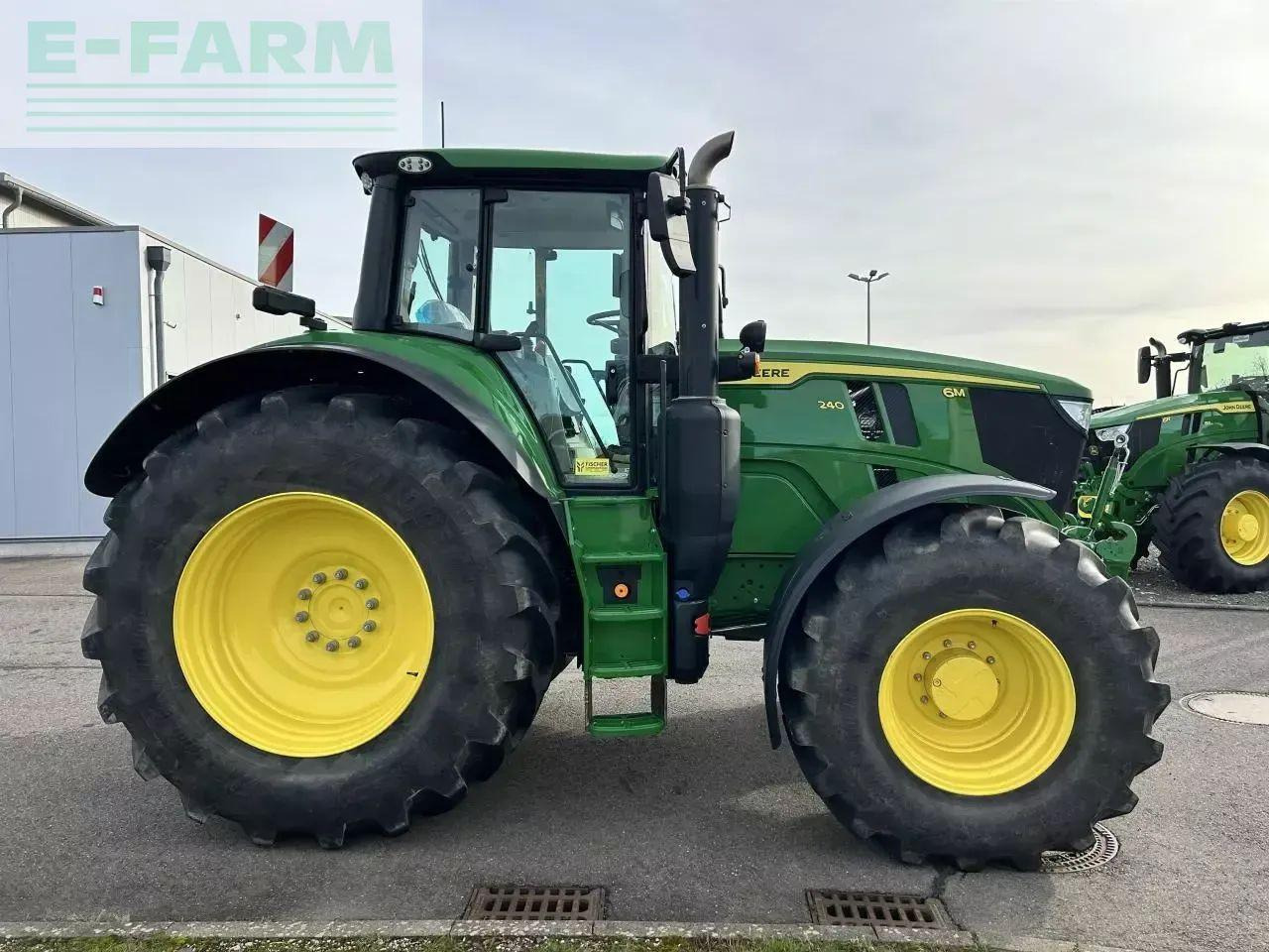 John Deere 6m 240 - Traktör: fotoğraf 5 John Deere 6m 240 - Traktör: fotoğraf 5