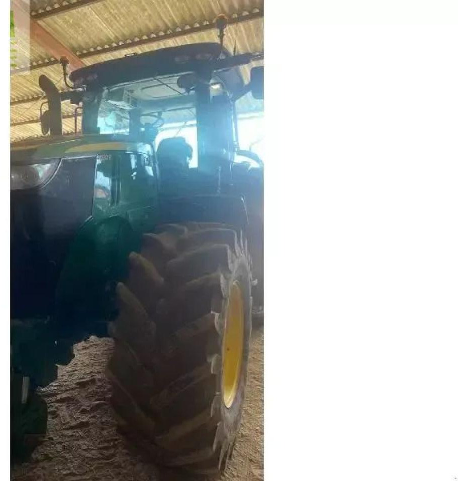 John Deere 7230r - Traktör: fotoğraf 2 John Deere 7230r - Traktör: fotoğraf 2