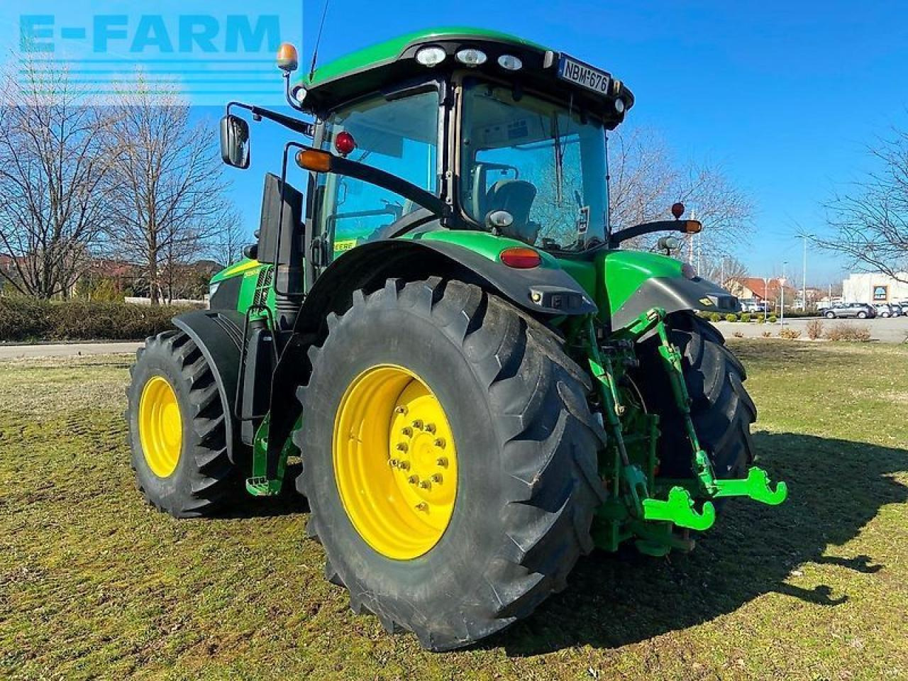 Traktör John Deere 7230r: fotoğraf 7