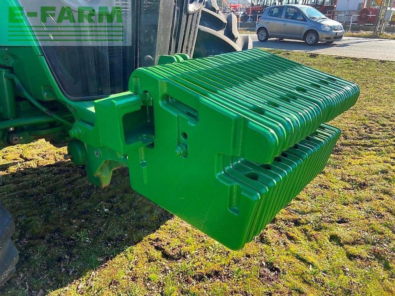 Traktör John Deere 7230r: fotoğraf 30