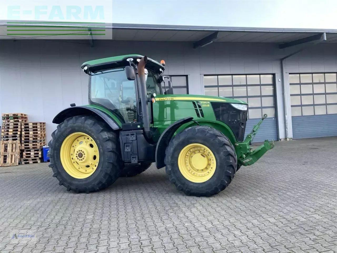 John Deere 7230r - Traktör: fotoğraf 1 John Deere 7230r - Traktör: fotoğraf 1