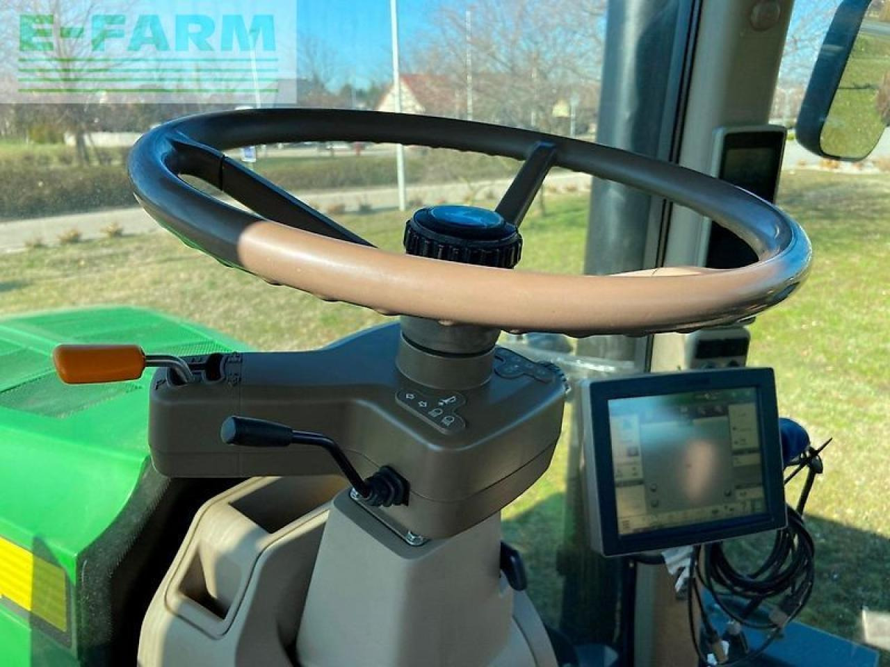 Traktör John Deere 7230r: fotoğraf 40