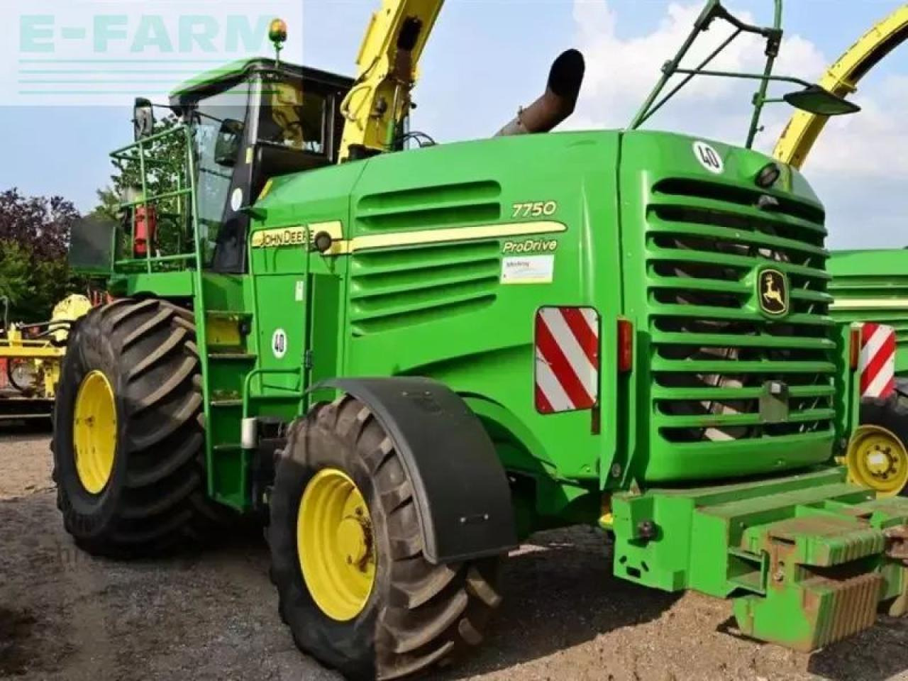 John Deere 7750i prodrive - Silaj makinesi: fotoğraf 3 John Deere 7750i prodrive - Silaj makinesi: fotoğraf 3