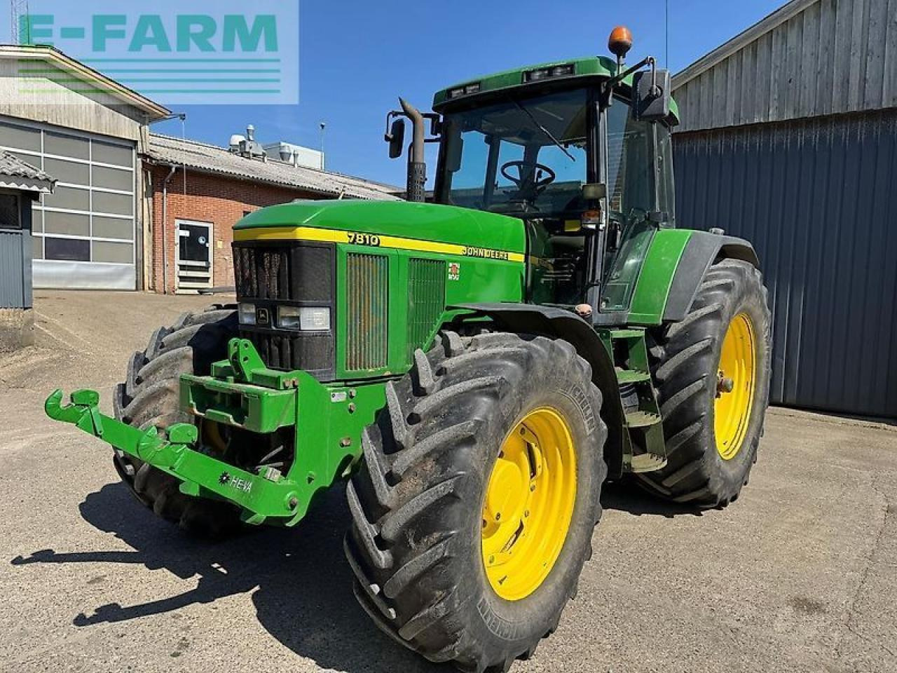 John Deere 7810 - Traktör: fotoğraf 1 John Deere 7810 - Traktör: fotoğraf 1