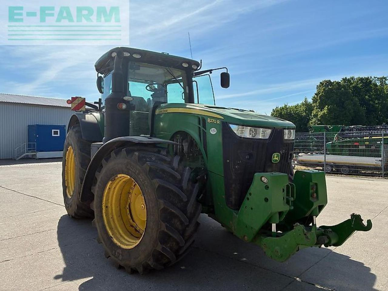 John Deere 8270r *e23* motor neu - Traktör: fotoğraf 2 John Deere 8270r *e23* motor neu - Traktör: fotoğraf 2