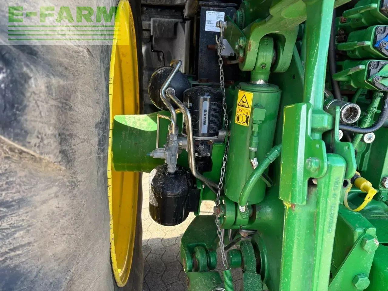 John Deere 8320r - Traktör: fotoğraf 4 John Deere 8320r - Traktör: fotoğraf 4