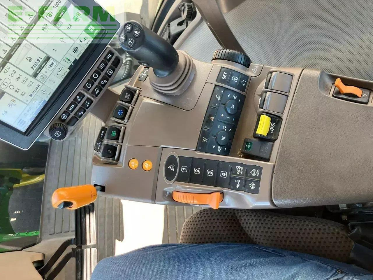 John Deere 8400r - Traktör: fotoğraf 4 John Deere 8400r - Traktör: fotoğraf 4