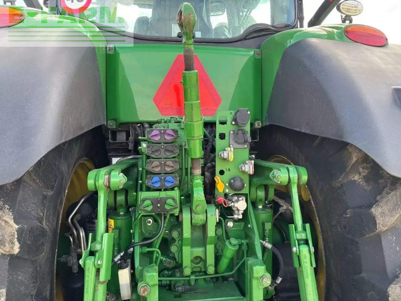 John Deere 8400r - Traktör: fotoğraf 3 John Deere 8400r - Traktör: fotoğraf 3