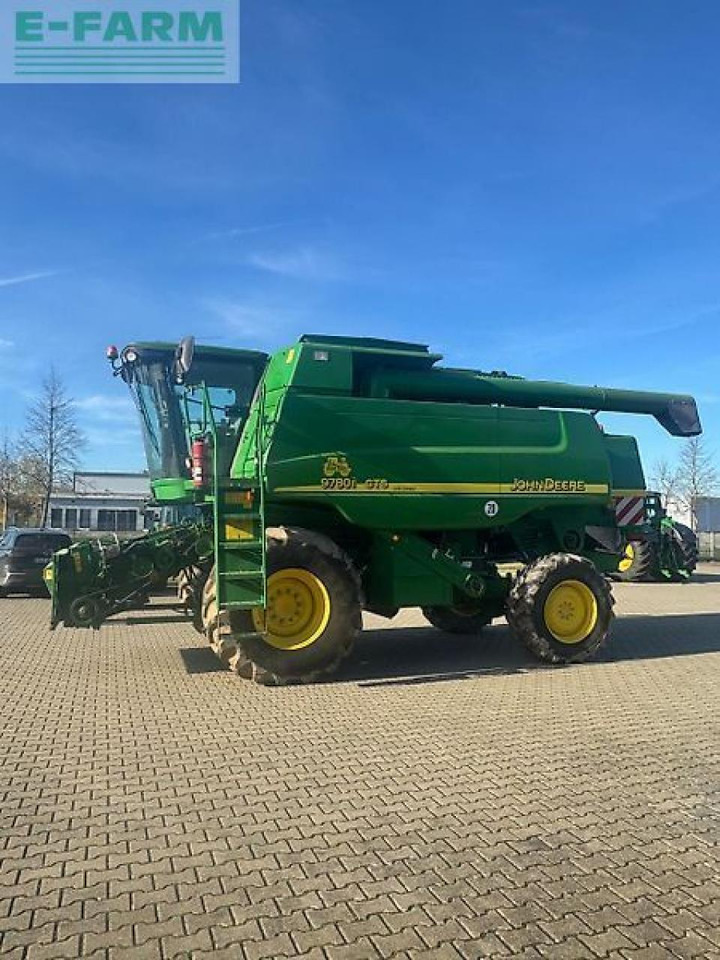 John Deere 9780 cts - Biçerdöver: fotoğraf 3 John Deere 9780 cts - Biçerdöver: fotoğraf 3