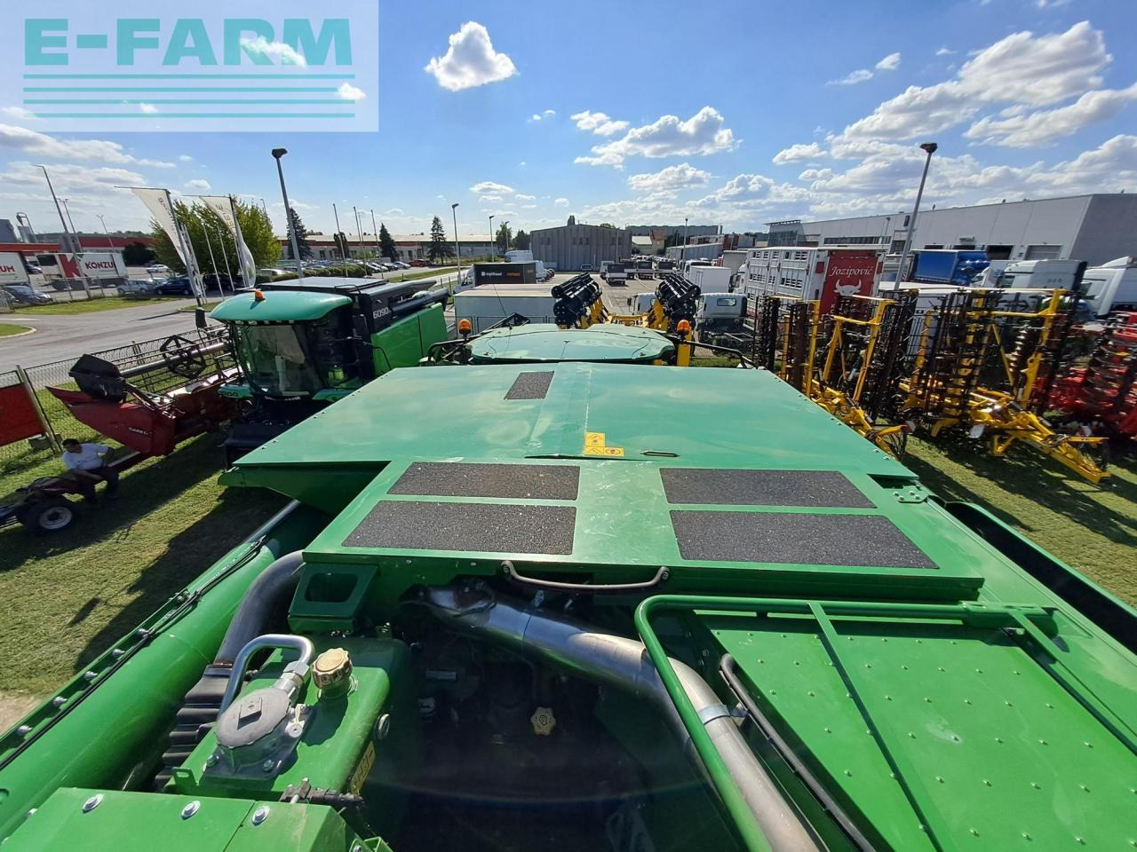 Biçerdöver John Deere W650: fotoğraf 8