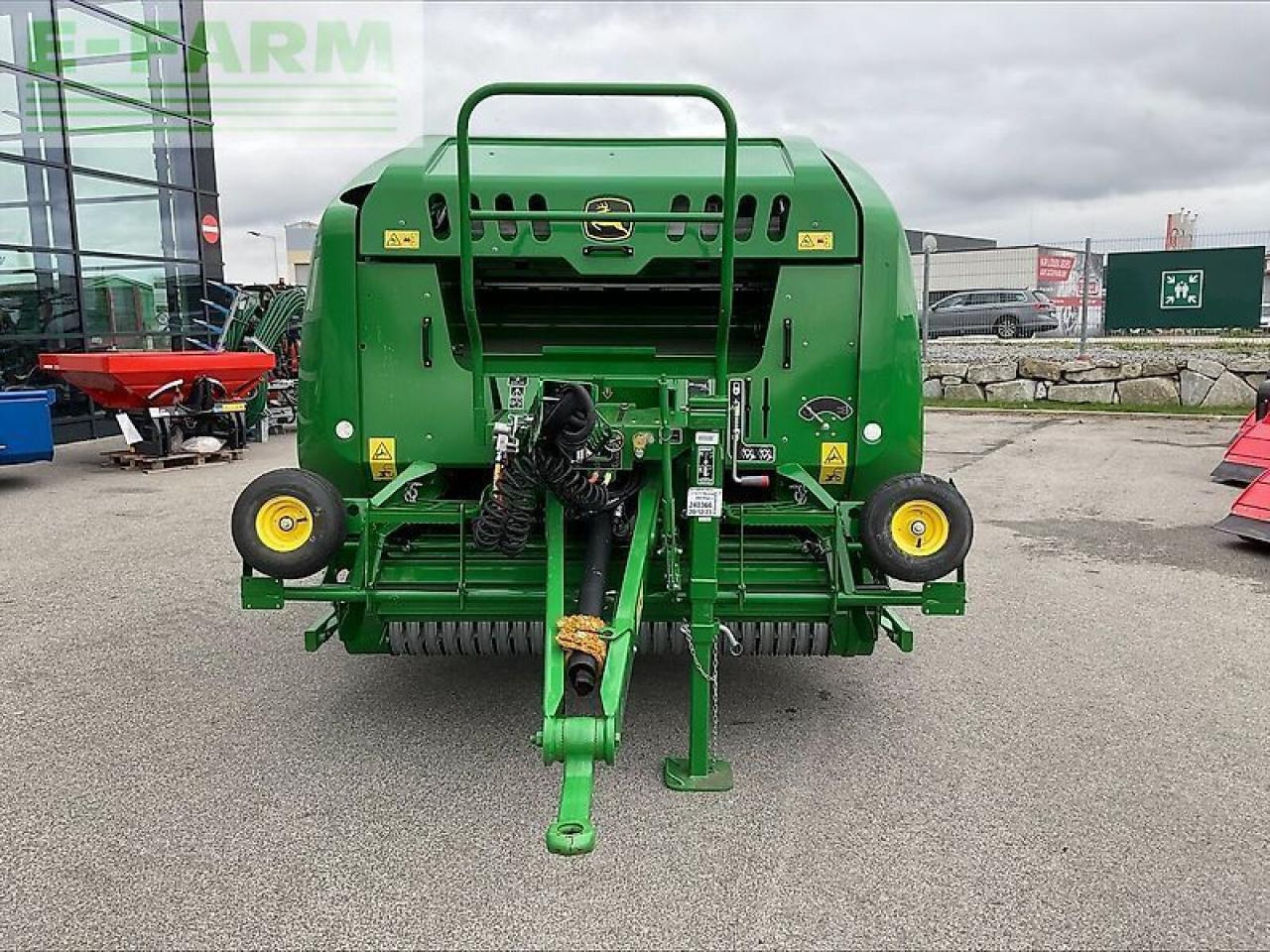 John Deere f 441 m rundballenpresse - Kare balya makinesi: fotoğraf 5 John Deere f 441 m rundballenpresse - Kare balya makinesi: fotoğraf 5