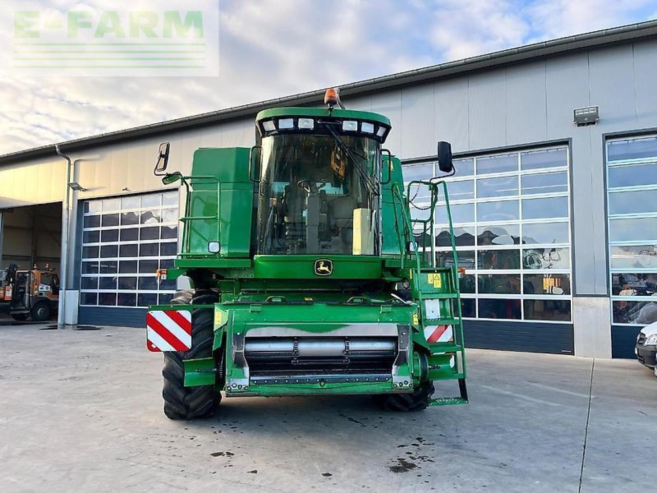 John Deere mähdrescher 9640 wts - Biçerdöver: fotoğraf 3 John Deere mähdrescher 9640 wts - Biçerdöver: fotoğraf 3