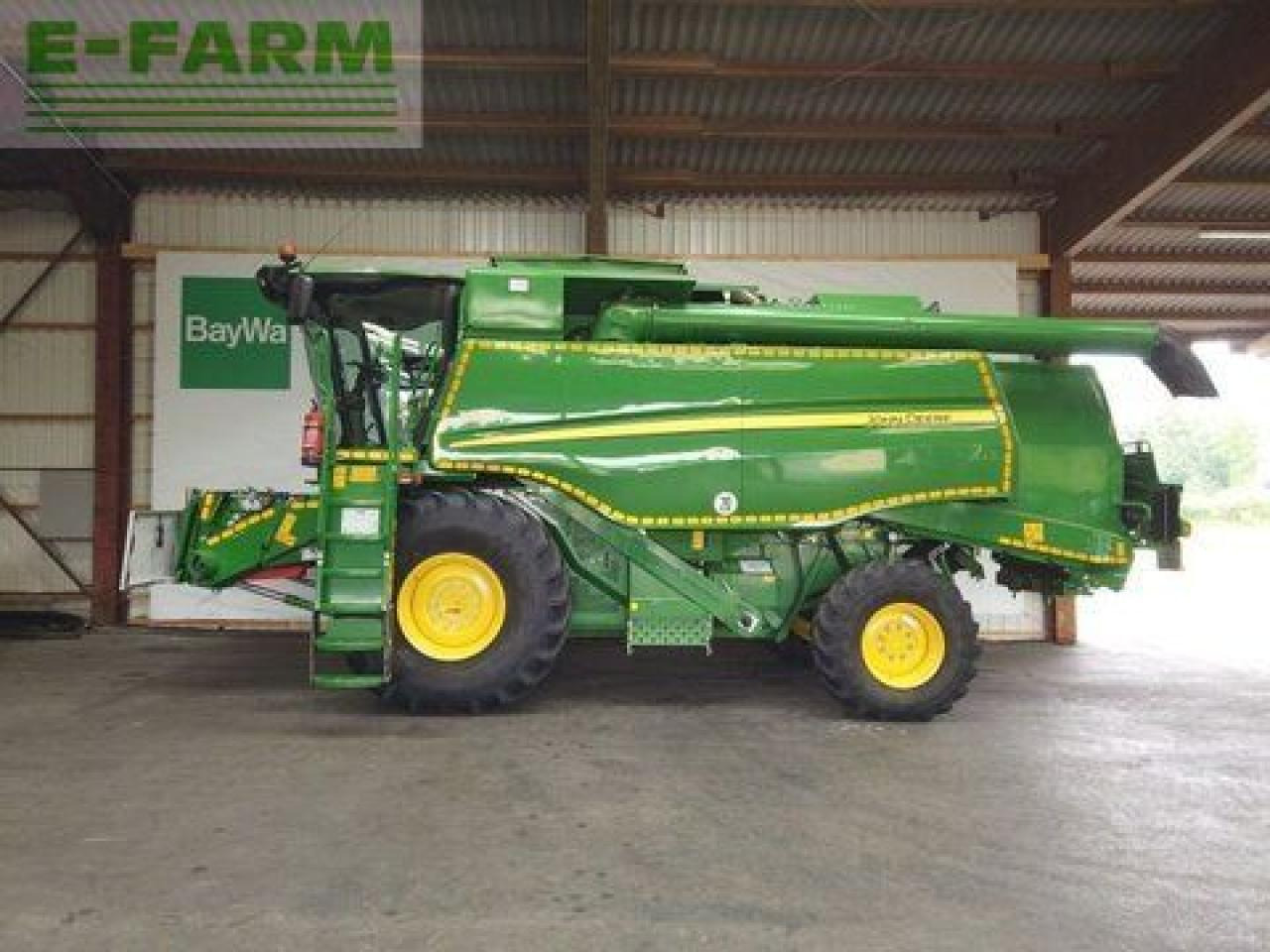 John Deere mähdrescher t 550 i - Biçerdöver: fotoğraf 1 John Deere mähdrescher t 550 i - Biçerdöver: fotoğraf 1