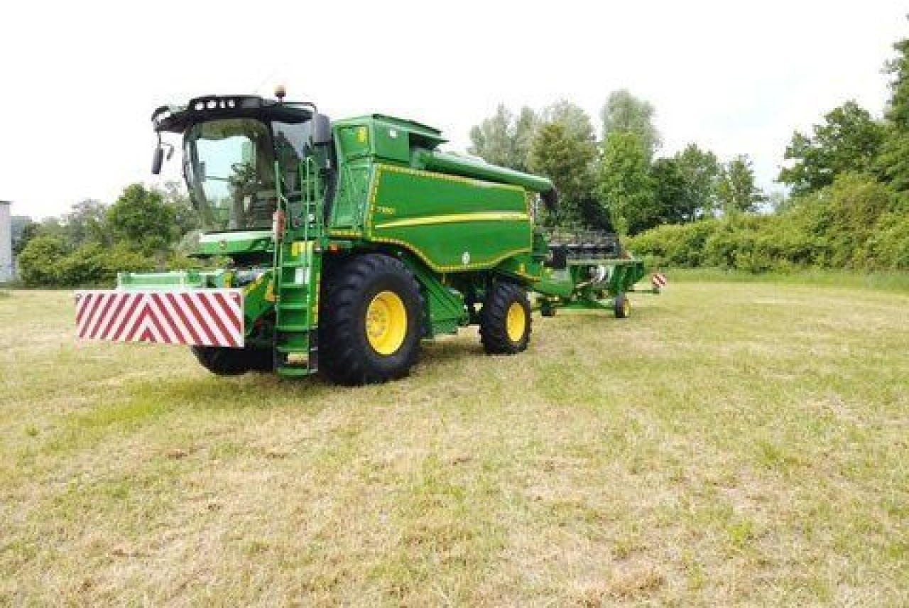 John Deere mähdrescher t 550 i - Biçerdöver: fotoğraf 2 John Deere mähdrescher t 550 i - Biçerdöver: fotoğraf 2