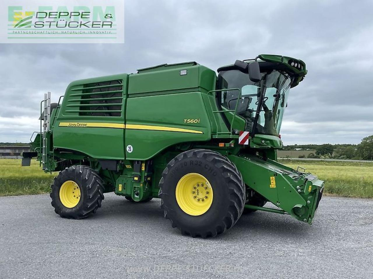 John Deere t560 mit 722pf - Biçerdöver: fotoğraf 4 John Deere t560 mit 722pf - Biçerdöver: fotoğraf 4