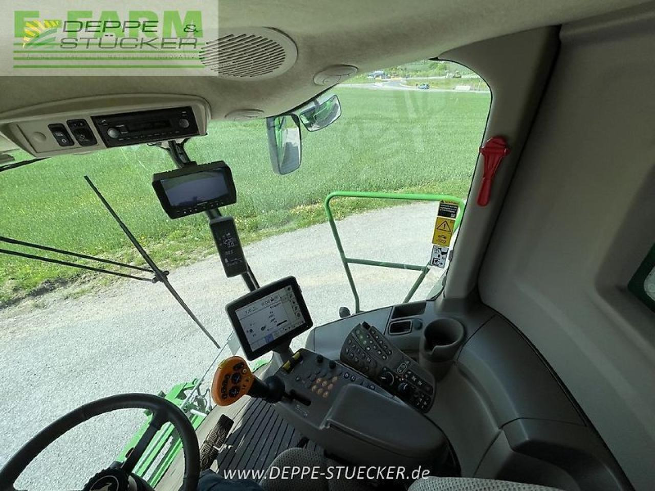 John Deere t560i hillmaster - Biçerdöver: fotoğraf 4 John Deere t560i hillmaster - Biçerdöver: fotoğraf 4