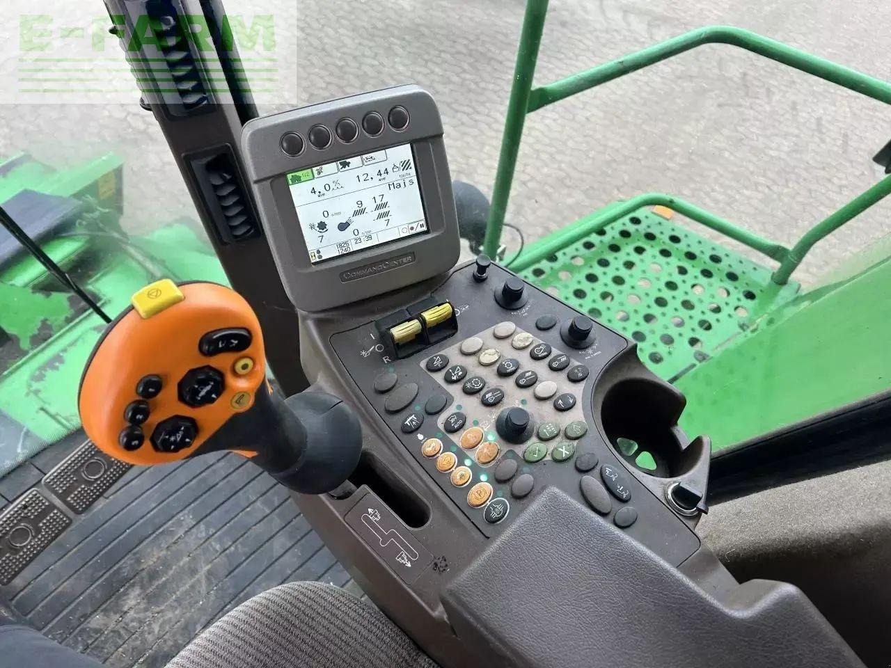 John Deere t660 - Biçerdöver: fotoğraf 4 John Deere t660 - Biçerdöver: fotoğraf 4