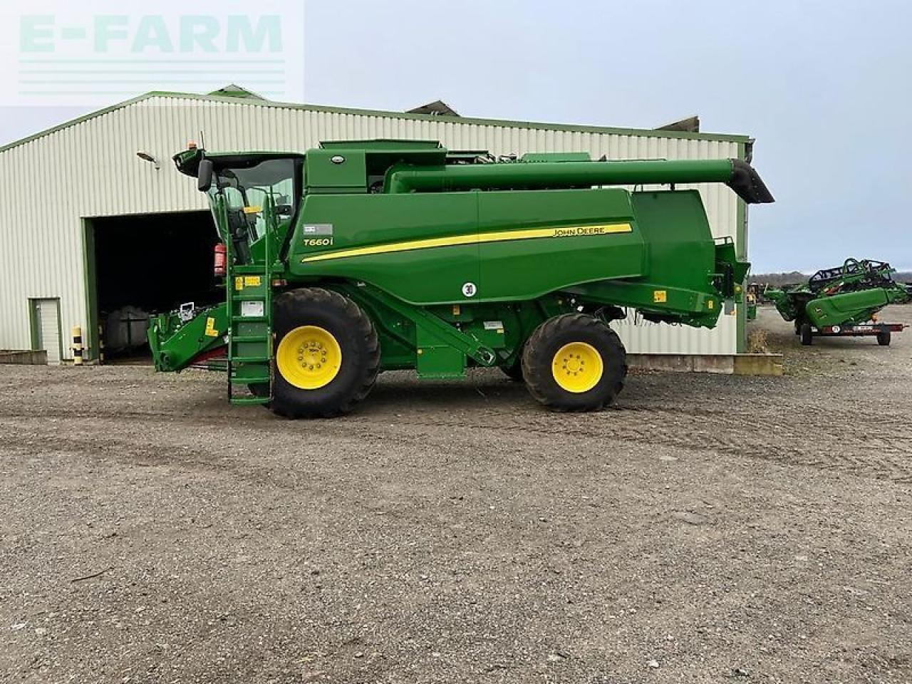John Deere t660 my23 prod 30 - Biçerdöver: fotoğraf 2 John Deere t660 my23 prod 30 - Biçerdöver: fotoğraf 2