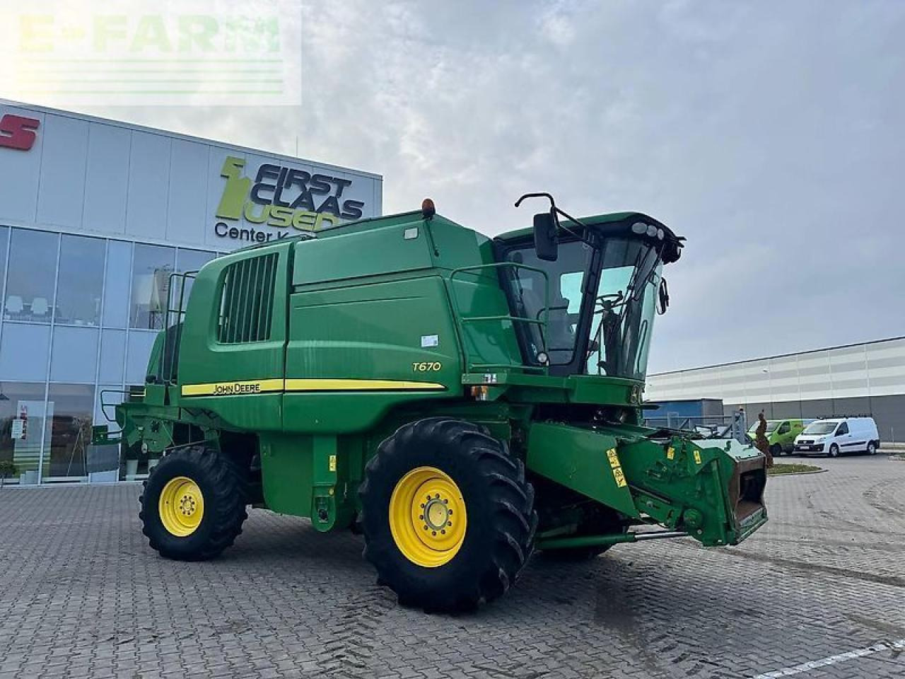 John Deere t670 - Biçerdöver: fotoğraf 1 John Deere t670 - Biçerdöver: fotoğraf 1