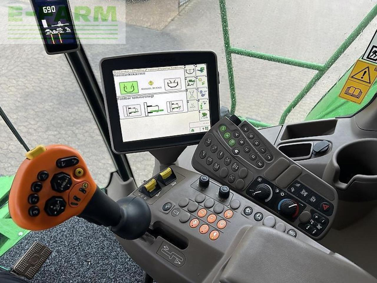 John Deere t670 - Biçerdöver: fotoğraf 5 John Deere t670 - Biçerdöver: fotoğraf 5