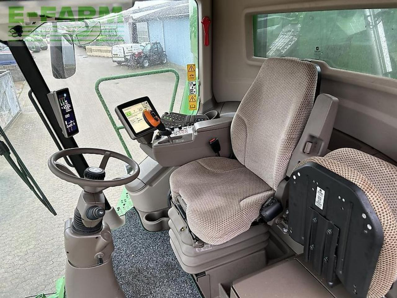 John Deere t670 - Biçerdöver: fotoğraf 4 John Deere t670 - Biçerdöver: fotoğraf 4