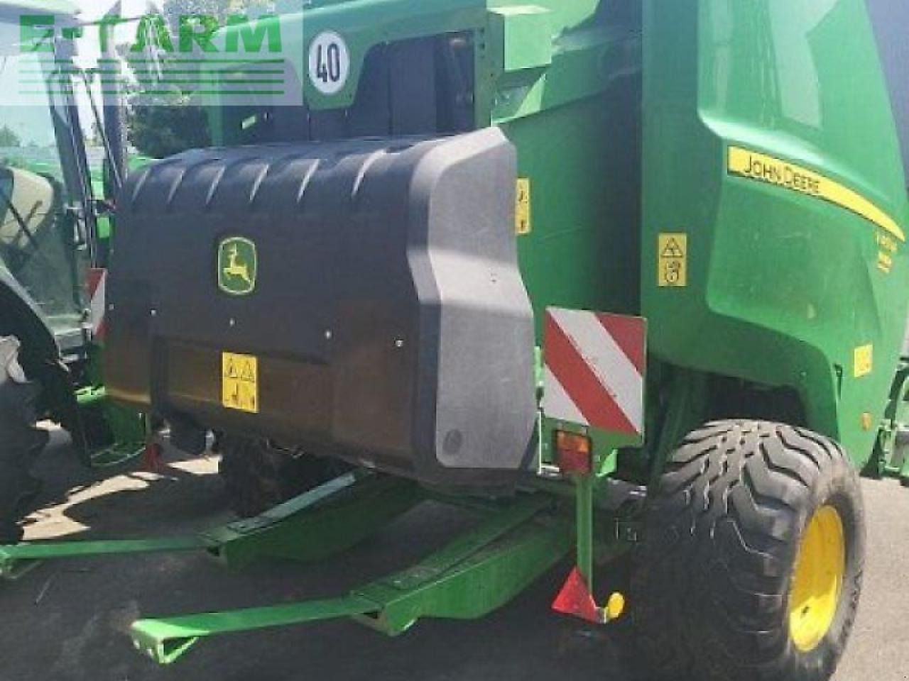 John Deere v 451 pm - Kare balya makinesi: fotoğraf 2 John Deere v 451 pm - Kare balya makinesi: fotoğraf 2