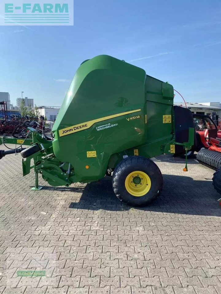 John Deere v451 m - Kare balya makinesi: fotoğraf 5 John Deere v451 m - Kare balya makinesi: fotoğraf 5