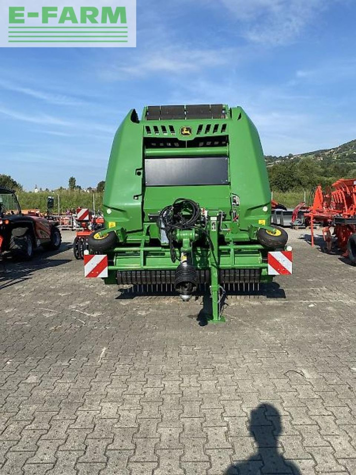 John Deere v451 m - Kare balya makinesi: fotoğraf 1 John Deere v451 m - Kare balya makinesi: fotoğraf 1