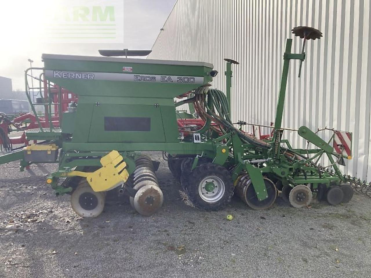 Kerner eros ea 300 - Ekim makinesi: fotoğraf 1 Kerner eros ea 300 - Ekim makinesi: fotoğraf 1