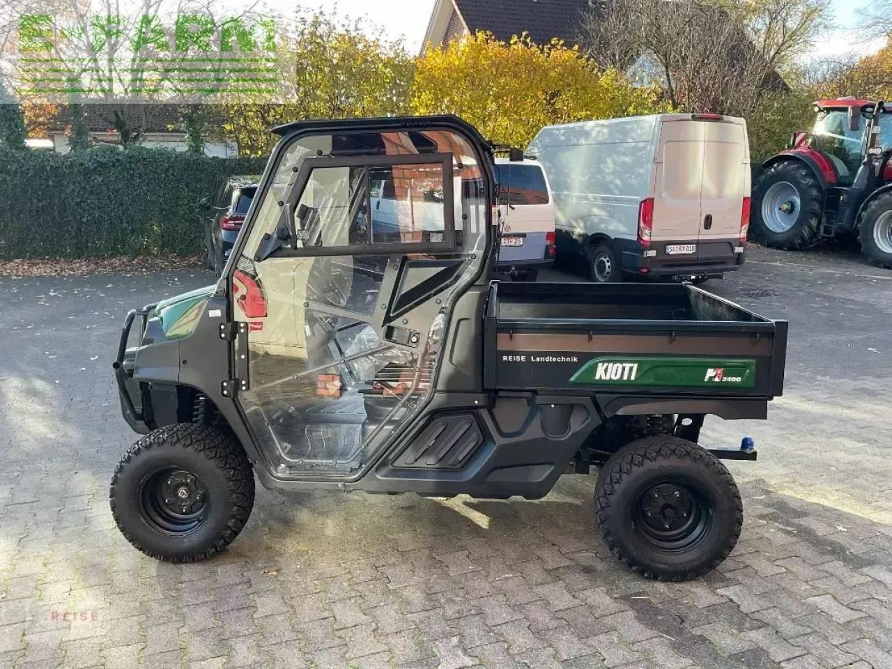 Kioti k9 2400 - Traktör: fotoğraf 3 Kioti k9 2400 - Traktör: fotoğraf 3