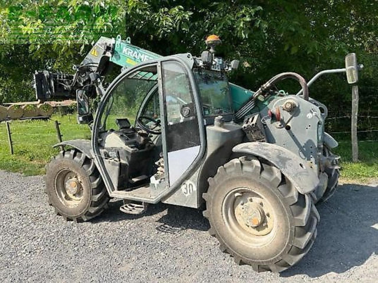 Kramer kt276 - Teleskopik yükleyici: fotoğraf 1 Kramer kt276 - Teleskopik yükleyici: fotoğraf 1