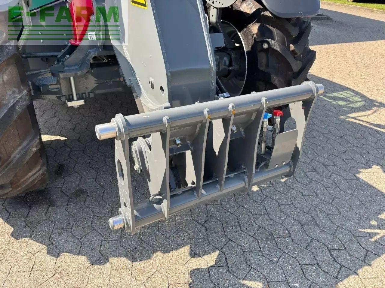 Kramer kt407 - Teleskopik yükleyici: fotoğraf 3 Kramer kt407 - Teleskopik yükleyici: fotoğraf 3