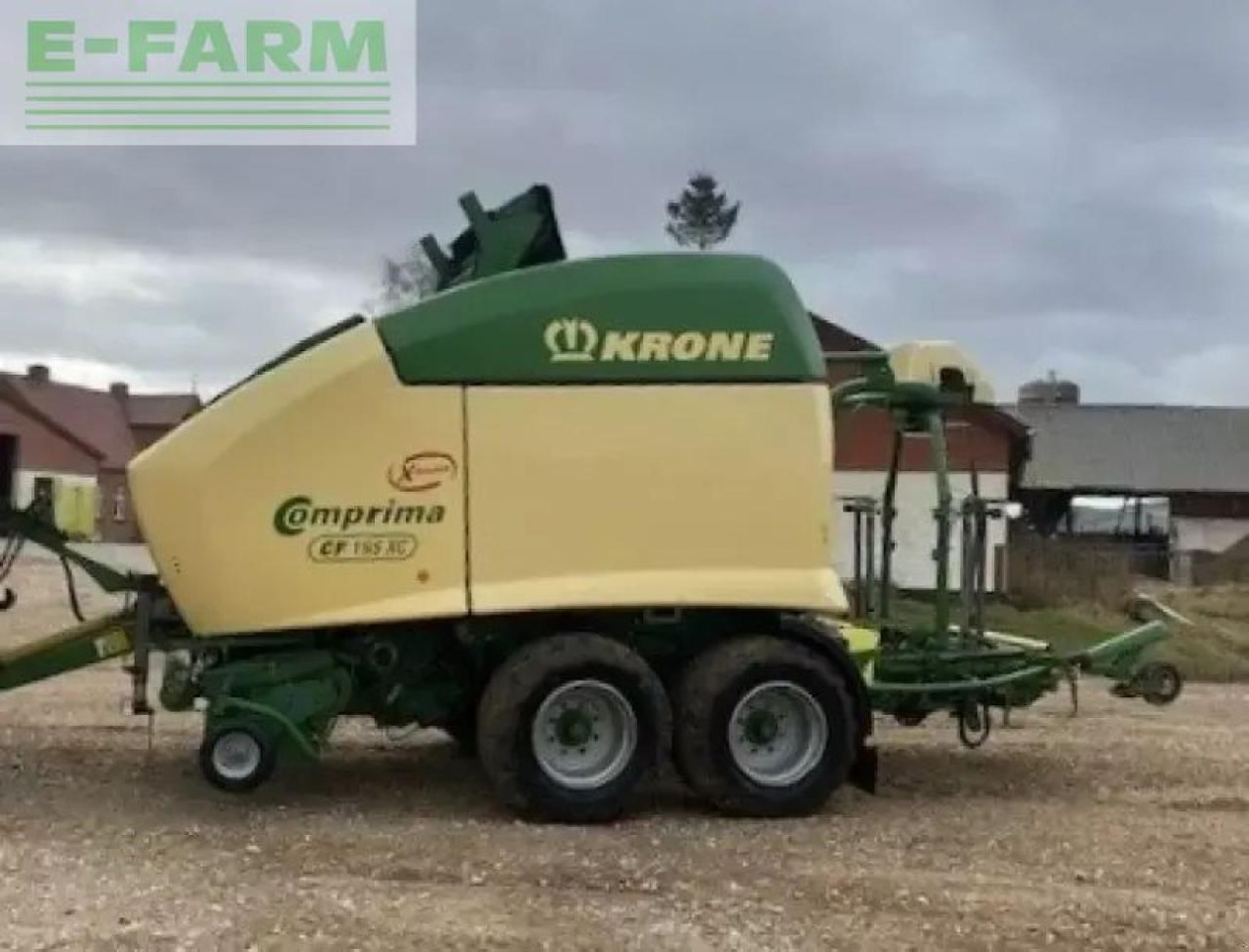 Krone comprima cf 155 - Kare balya makinesi: fotoğraf 1 Krone comprima cf 155 - Kare balya makinesi: fotoğraf 1