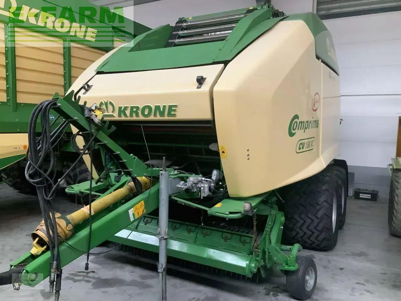 Krone comprima cv 150 xc - Kare balya makinesi: fotoğraf 1 Krone comprima cv 150 xc - Kare balya makinesi: fotoğraf 1