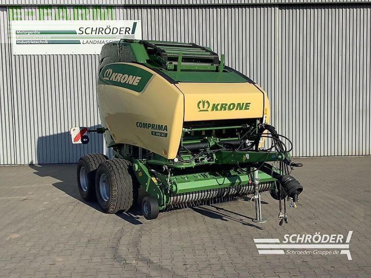 Krone comprima v 180 xc - Kare balya makinesi: fotoğraf 1 Krone comprima v 180 xc - Kare balya makinesi: fotoğraf 1