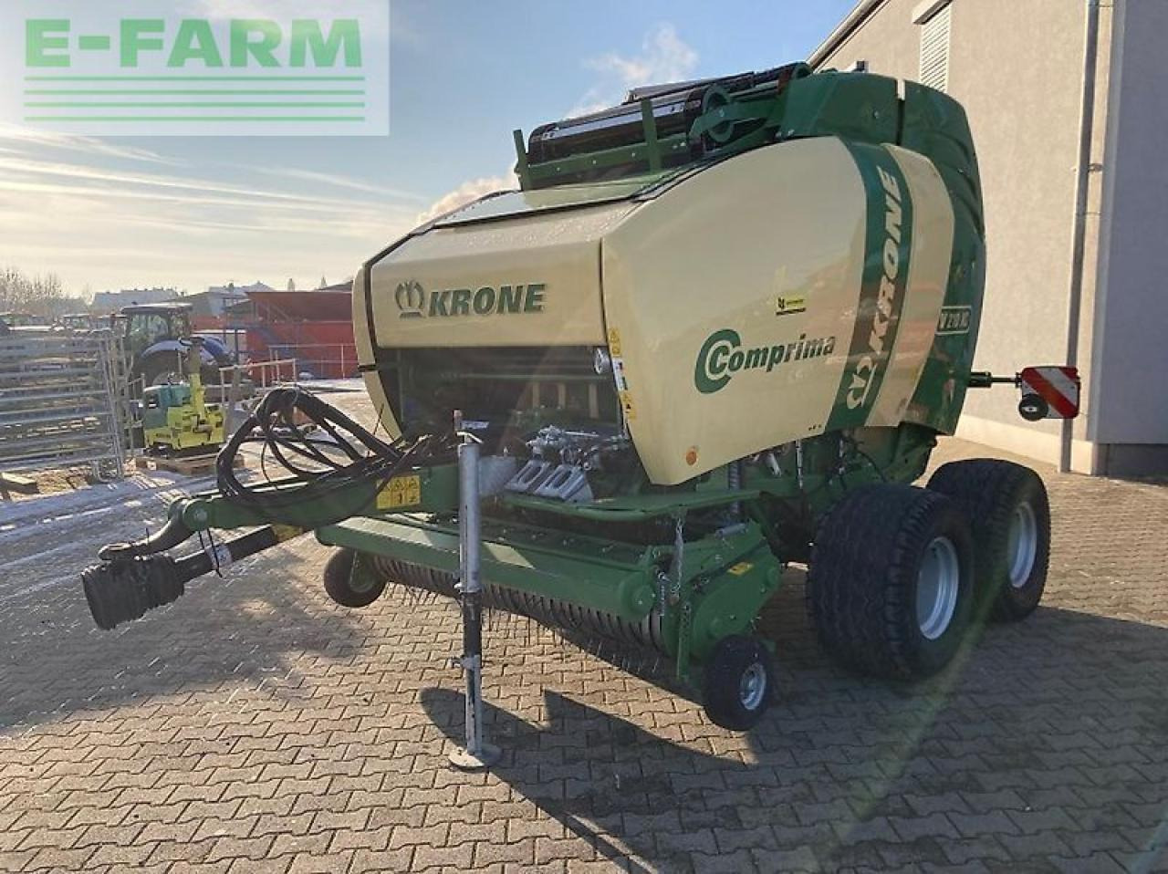 Krone comprima v 210 xc - Kare balya makinesi: fotoğraf 2 Krone comprima v 210 xc - Kare balya makinesi: fotoğraf 2
