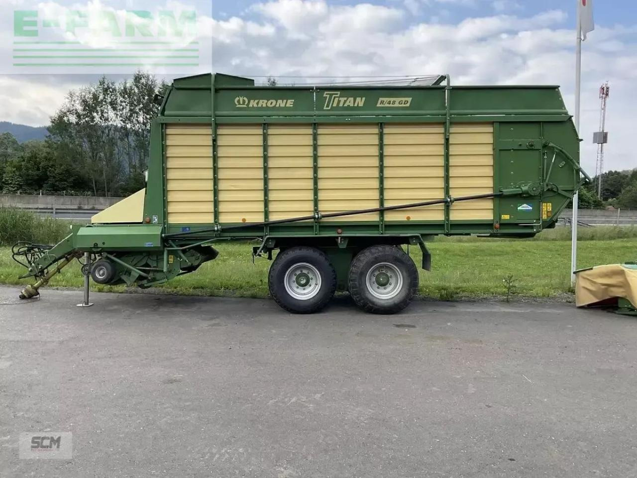 Krone krone ladewagen titan r 48/gd - Silaj römorku: fotoğraf 1 Krone krone ladewagen titan r 48/gd - Silaj römorku: fotoğraf 1